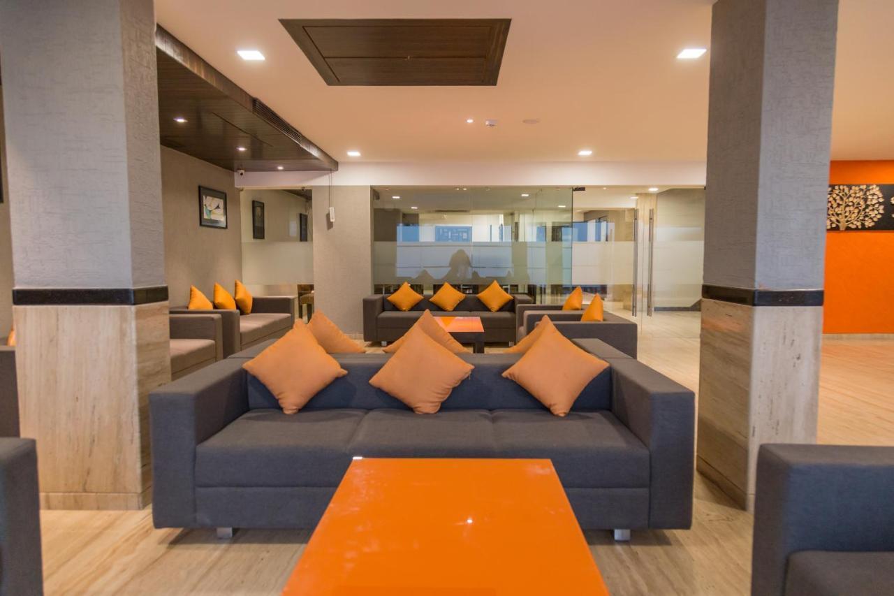 Hotel Ginger Ahmedabad, Satellite Exterior foto